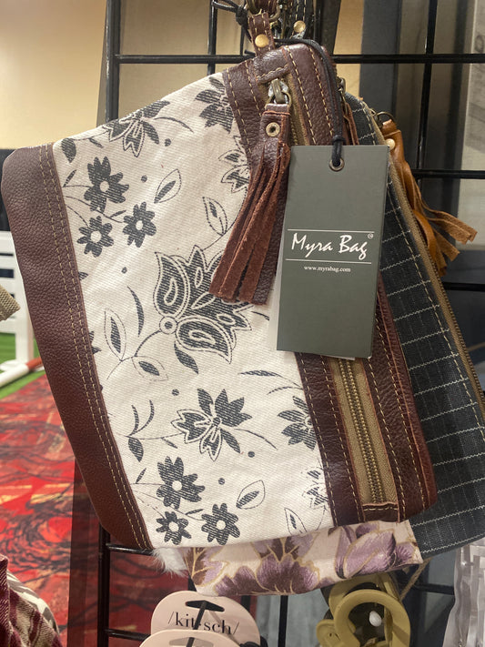 Creamy Petal Myra Pouch