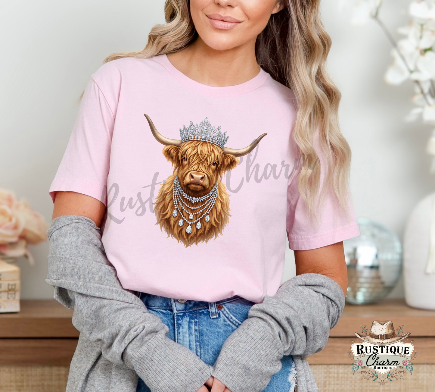 Highland Cow Queen Graphic Tee