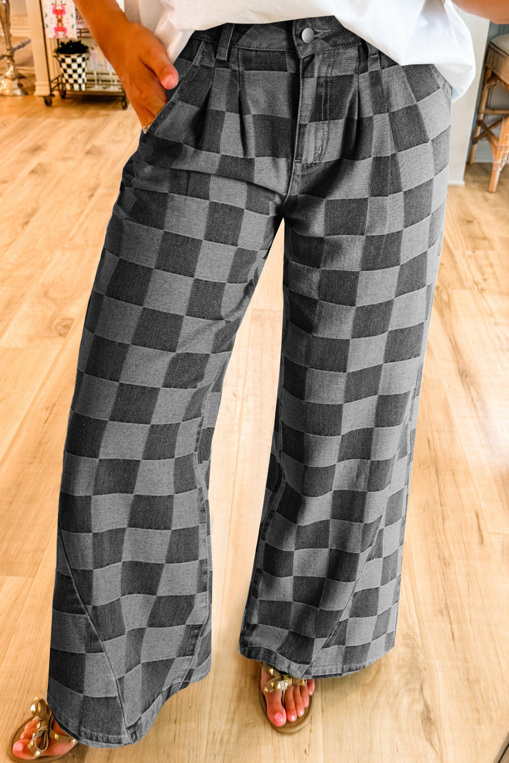 Checkered Wide Leg Denim Jeans – Blue or Black